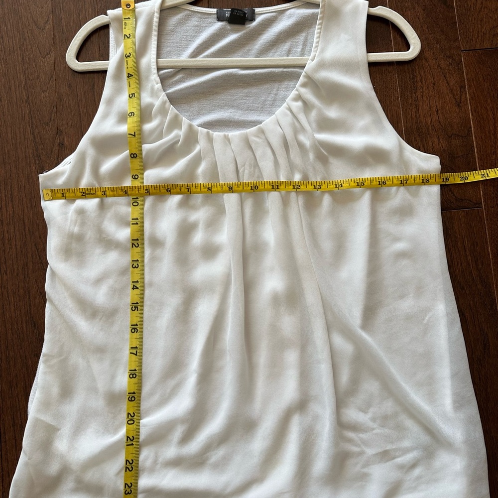 Kenneth Cole Flowy White Sleeveless Top